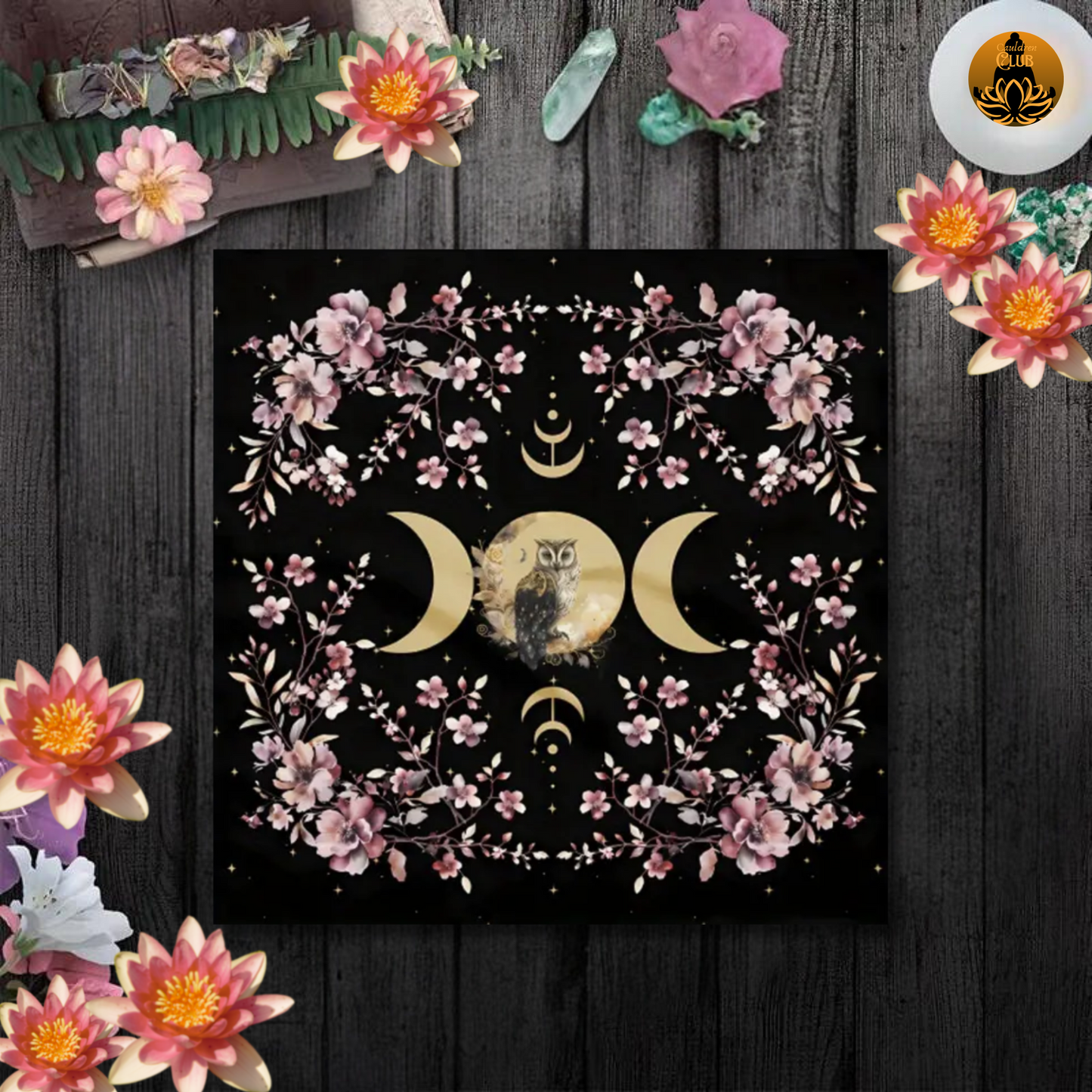Owl and flowers Alter Cloth